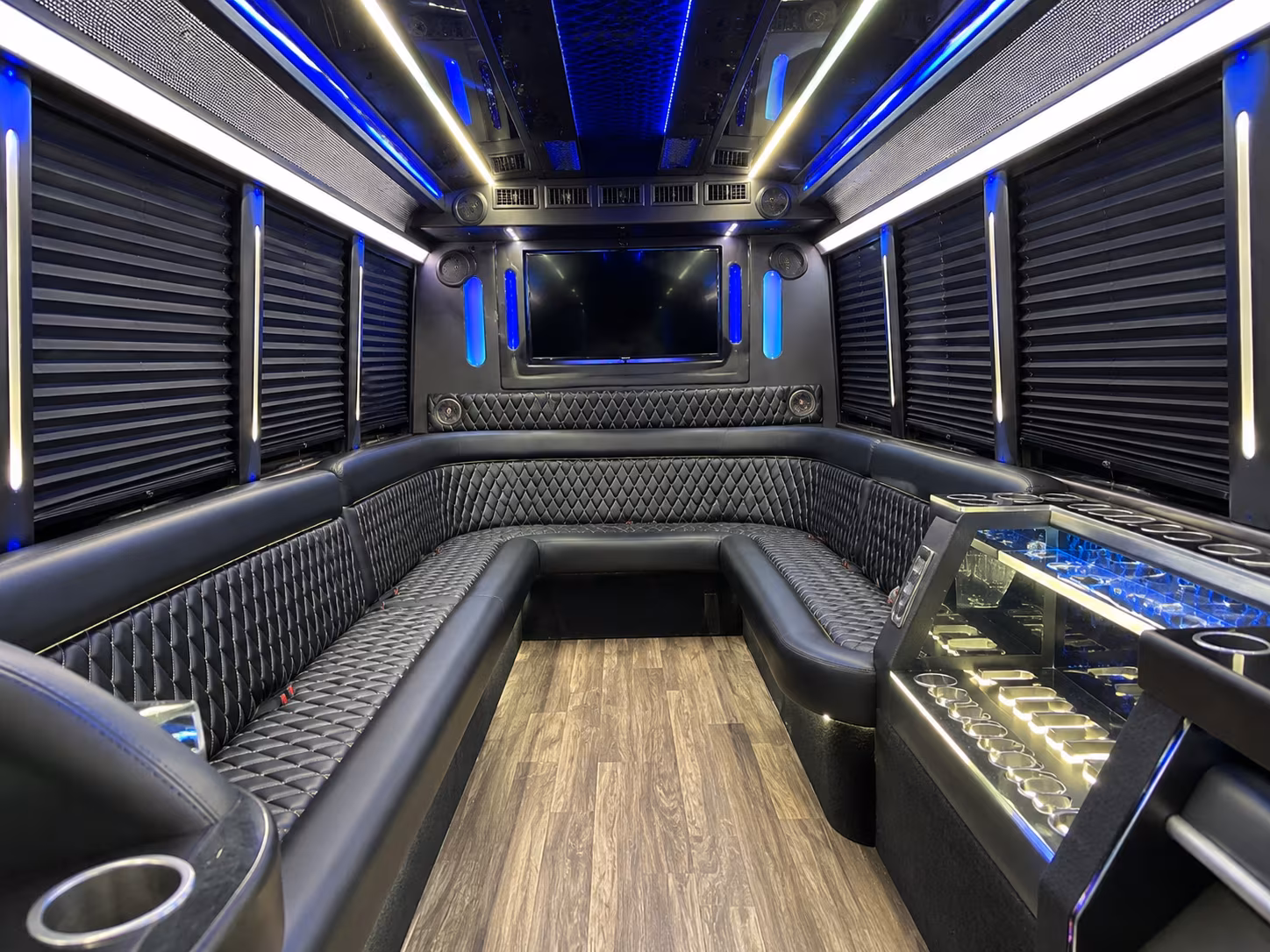 Colorado Springs Winery Tour & Pub Crawl Transportation